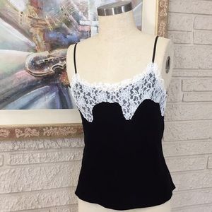 🌹INC International Concepts Velvet Lace Trim Top